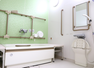 個浴室（ライフコート横須賀武山Ⅱ　住宅型有料老人ホームさくらんぼ）