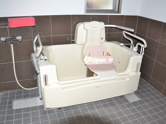 機械浴室(ココファンメゾン鵠沼)
