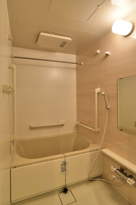 居室内 浴室（横浜ベイテラス港南中央）