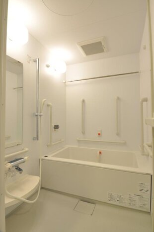 居室内浴室(そんぽの家S川崎宮前)