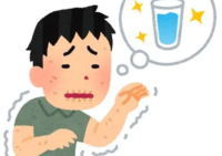 老人ホームでの「脱水」対策は？高齢者の健康を守る水分管理の重要性