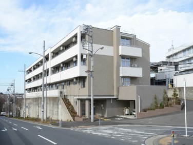 【横浜市神奈川区】選べるレストラン風の食事＆レク充実！プレザンメゾン横浜羽沢町の見学レポート