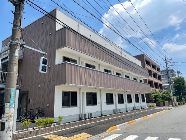【町田駅徒歩15分】自分らしく過ごせる住宅型ホーム「フォンテーヌ町田森野」